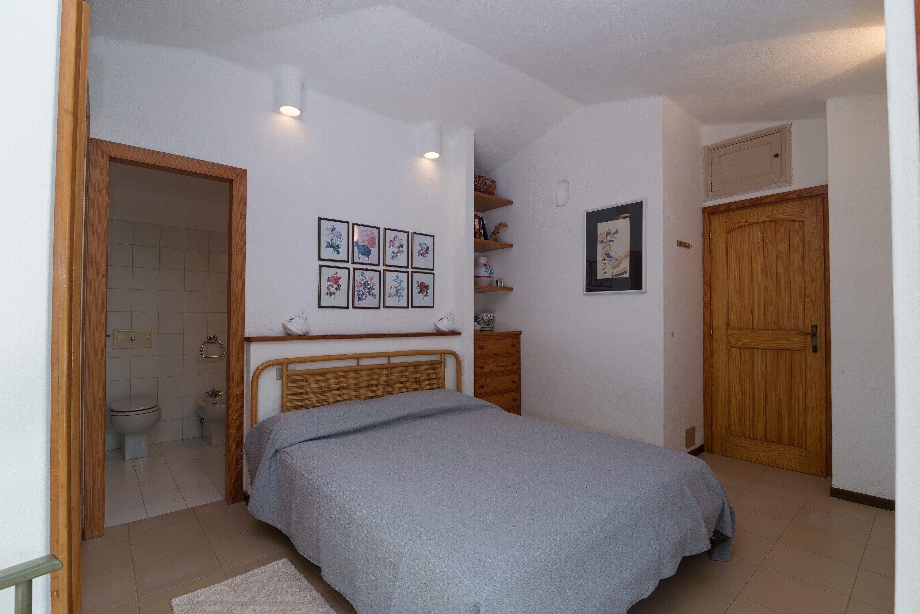 3 chambres, fer et planche à repasser, Wi-Fi gratuit, draps fournis