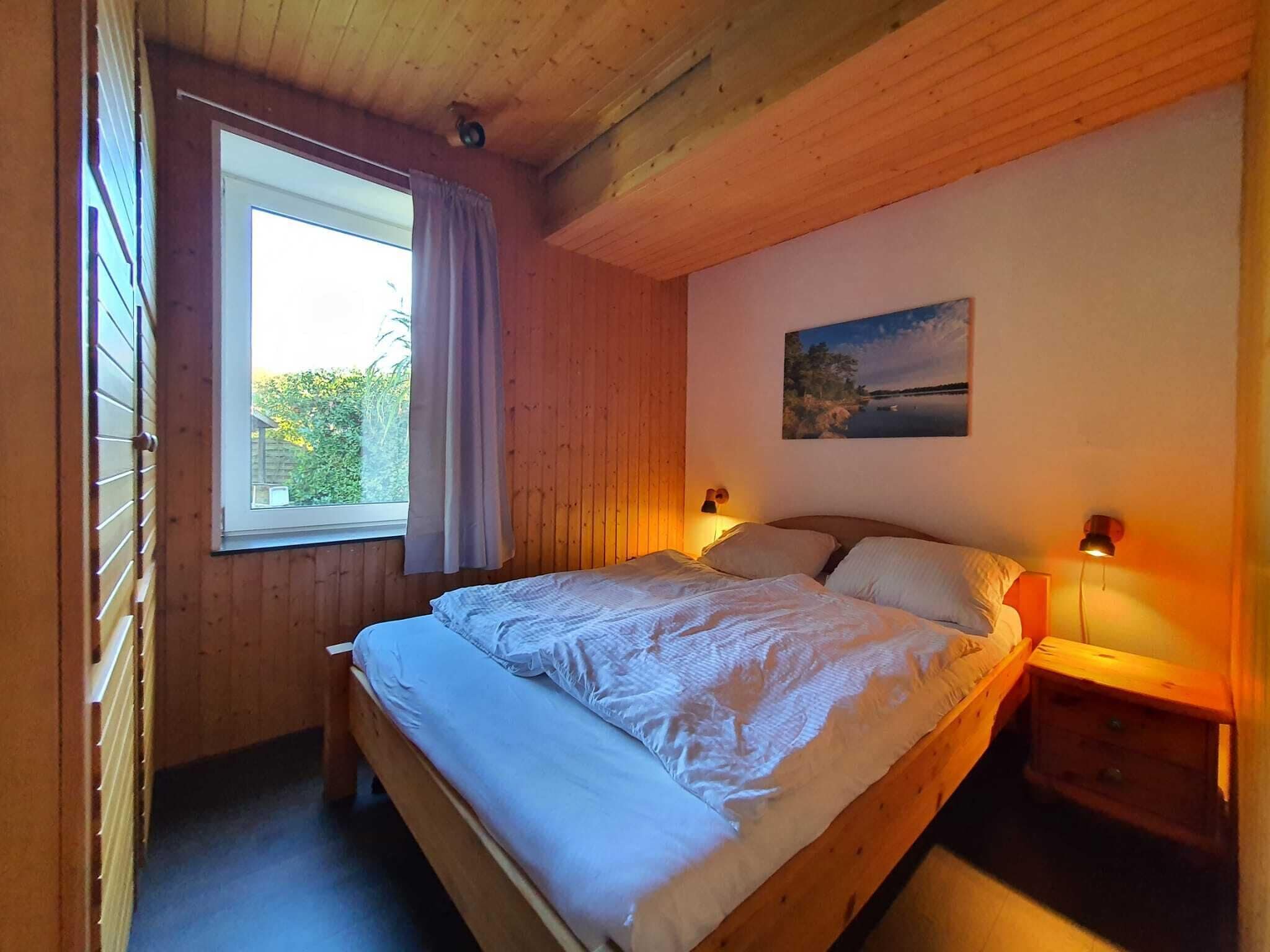 2 Schlafzimmer, Reisekinderbett, WLAN, Bettwäsche