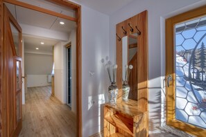 Familie huis, meerdere slaapkamers, uitzicht op gebergte (Farmhouse Raspberry Pool&Wellness) | Interieur