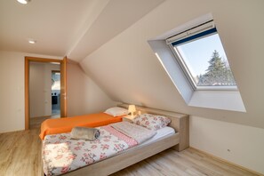 2 bedrooms, laptop workspace, free WiFi, bed sheets - Farmhouse Raspberry Pool&wellness (Vransko)