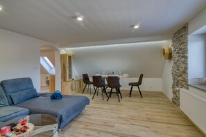 21-inch TV with digital channels, stereo