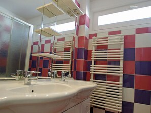 Bathroom - 4-bedroom apartment for 8 people in Tignes, near amenities (Tignes)