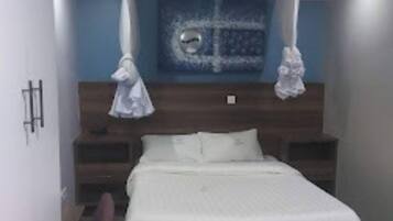 Standard Room | Bed sheets