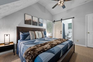 4 camere, una scrivania, ferro/asse da stiro, Wi-Fi gratuito