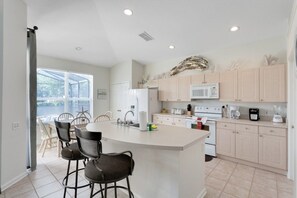 Villa, 4 chambres | Cuisine privée