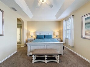 Villa, Multiple Bedrooms | 8 bedrooms, free WiFi - Veranda Home, 8br, 6 En-suites, Lake View,pool/spa 8 Bedroom Villa by RedAwning (Kissimmee)