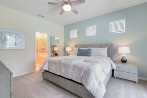 Villa, 5 Bedrooms | 5 bedrooms, free WiFi - Perfect 5 Bed Villa Just For You And Your Family 5 Bedroom Villa by RedAwning (Davenport)