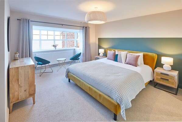 3 chambres, literie de qualité supérieure, fer et planche à repasser