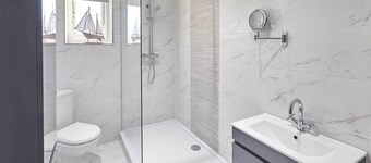 Host & Stay | Cattersty Hideaway