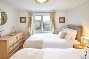 2 Schlafzimmer, Bügeleisen/Bügelbrett, Internetzugang