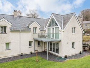 คอทเทจ | ภายใน