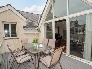 คอทเทจ | ระเบียง