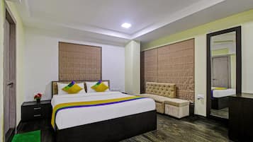 Standard Room | Desk, iron/ironing board