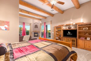 4 Schlafzimmer, Bügeleisen/Bügelbrett, Reisekinderbett, WLAN