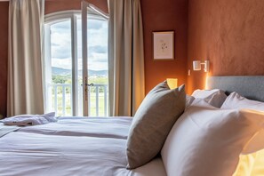 Classic Double Room | In-room safe, individually decorated, individually furnished