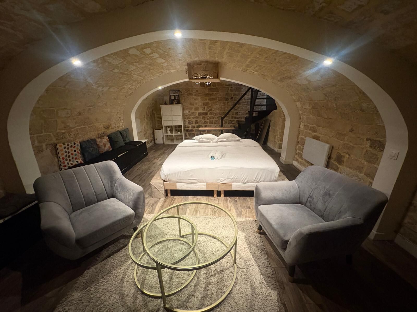 1 bedroom, iron/ironing board, bed sheets