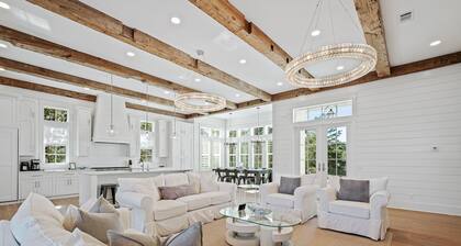 Private Neighborhood beach access, large pool, golf cart, walk to beach/dine