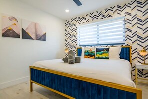 8 habitaciones, tabla de planchar con plancha, cuna de viaje y wifi 