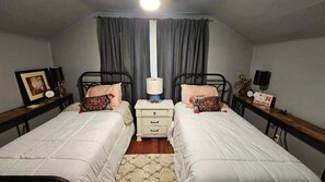 4 bedrooms, free WiFi, bed sheets