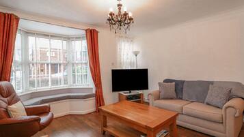 Cottage | Living room | DVD player