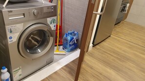 Apartment, 1 Queen Bed | Laundry - Stunning 1 Bedroom Apt - 5 Minutes to Burj Khalifa (Dubai)