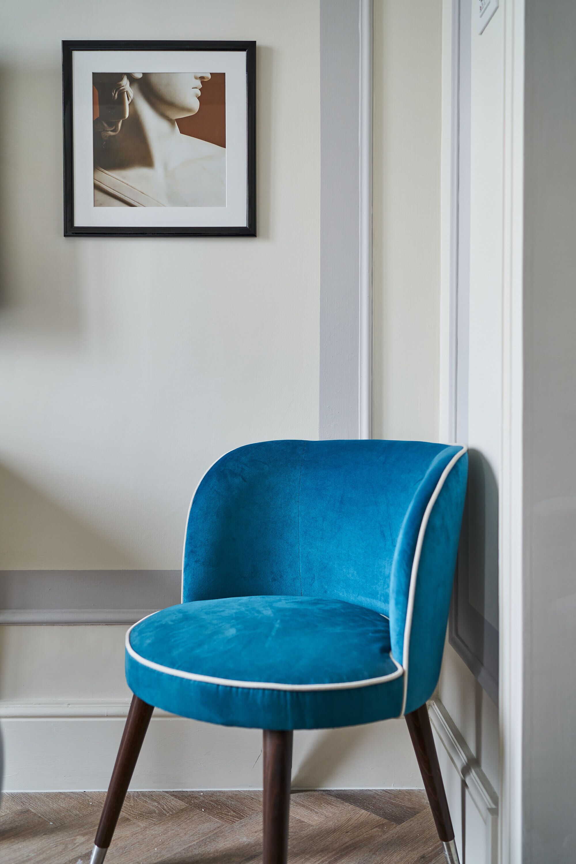 premium bedding, down duvets, minibar, in-room safe