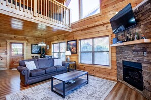 TV, fireplace