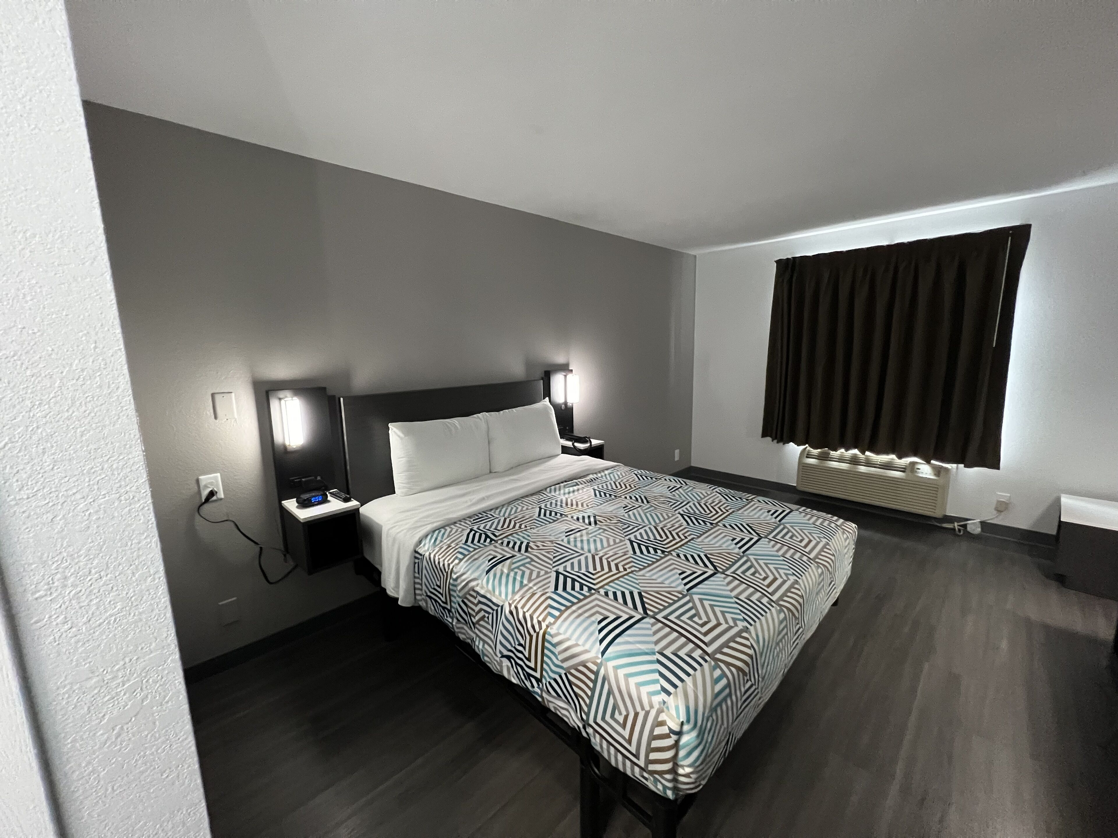 Desk, free WiFi, bed sheets