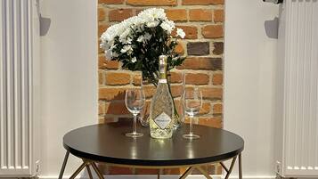 Design Apartment | Living area | Flat-screen TV