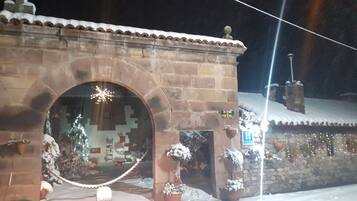 Enceinte de lâhĂ©bergement