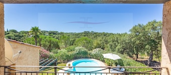 Villa with private pool for 12 in Golfe de Saint Tropez