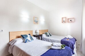 2 bedrooms, free WiFi, bed sheets