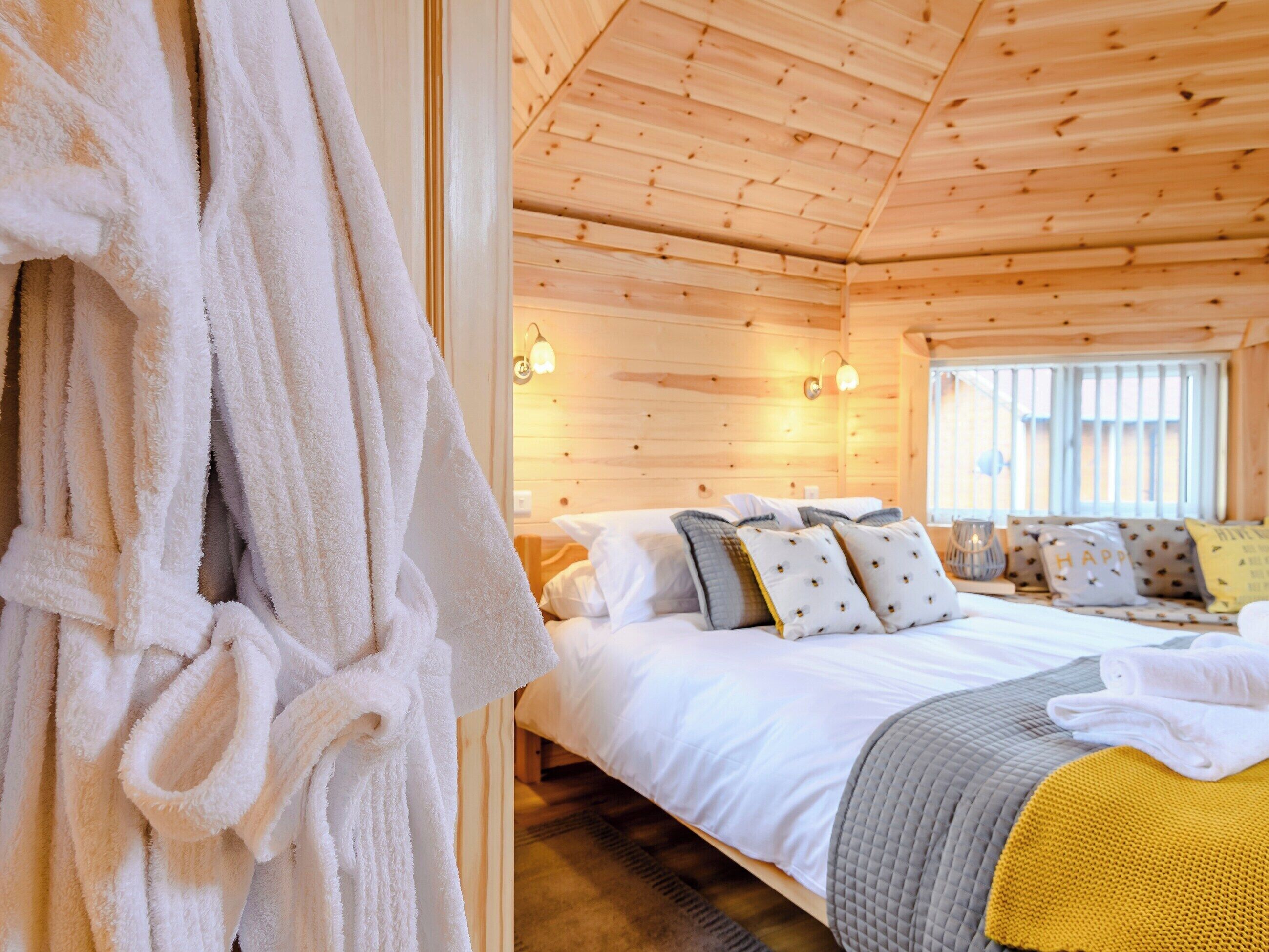 1 quarto, roupa de cama