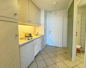 Herdplatte, Geschirrspüler, Toaster