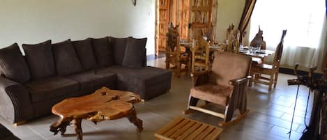 Cottage | Living area | Flat-screen TV