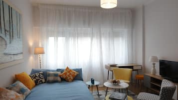 1 Schlafzimmer, BĂŒgeleisen/BĂŒgelbrett, kostenloses WLAN, BettwĂ€sche