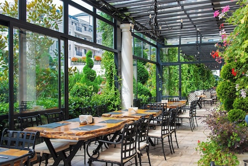 Casa di Fiore SPA & Medical Hotel