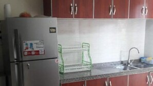 Private kitchen - Smarts Residence (Nairobi)