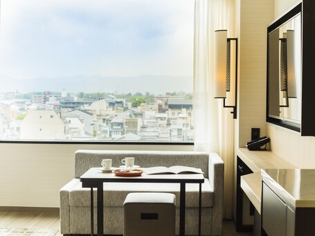 Hyatt Place Kyoto - Image 1