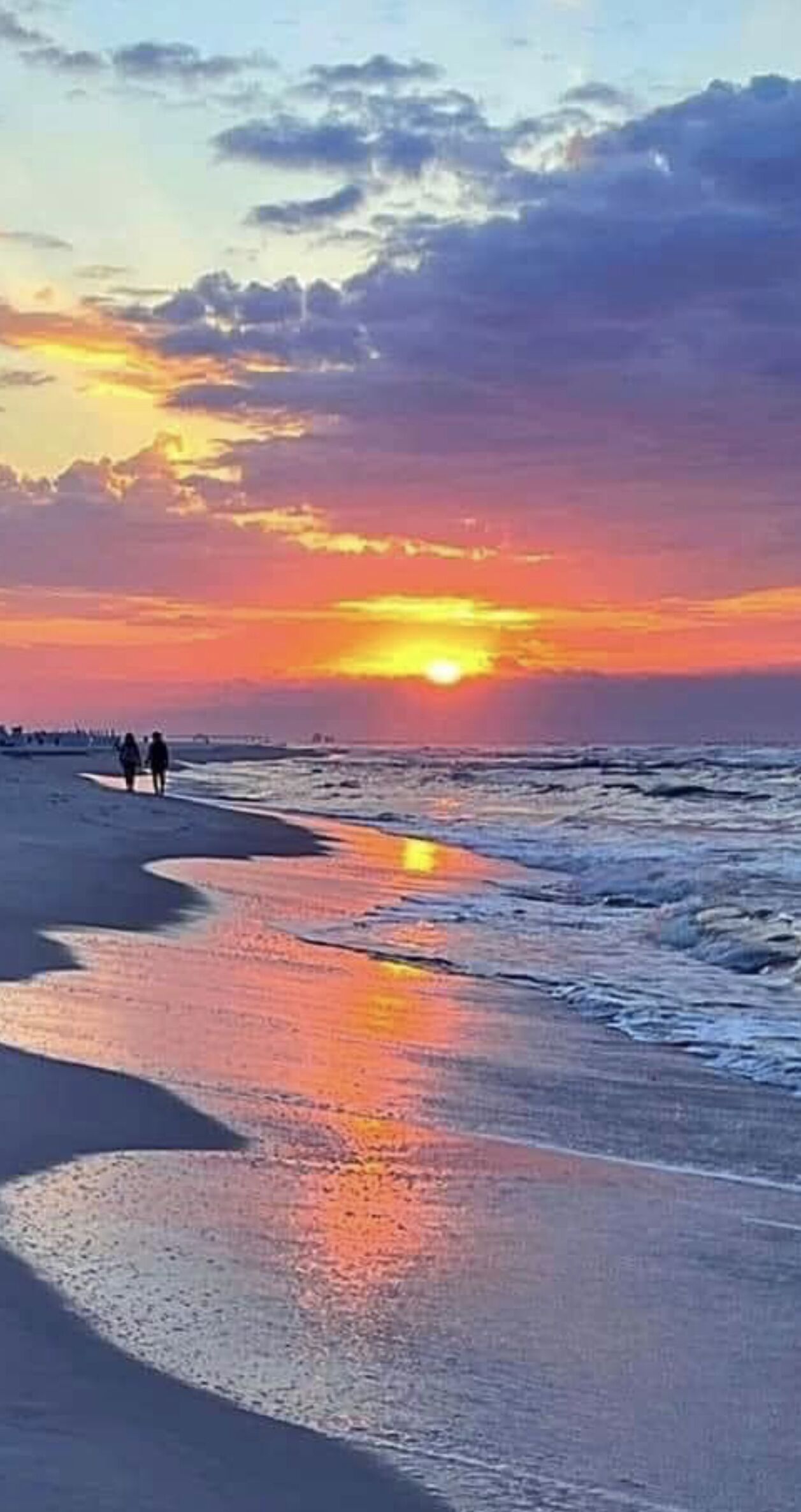 Beach nearby, sun loungers