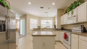 Unclassified image, 2 of 33, button - Stephen's Highlands Reserve Villa (Davenport)