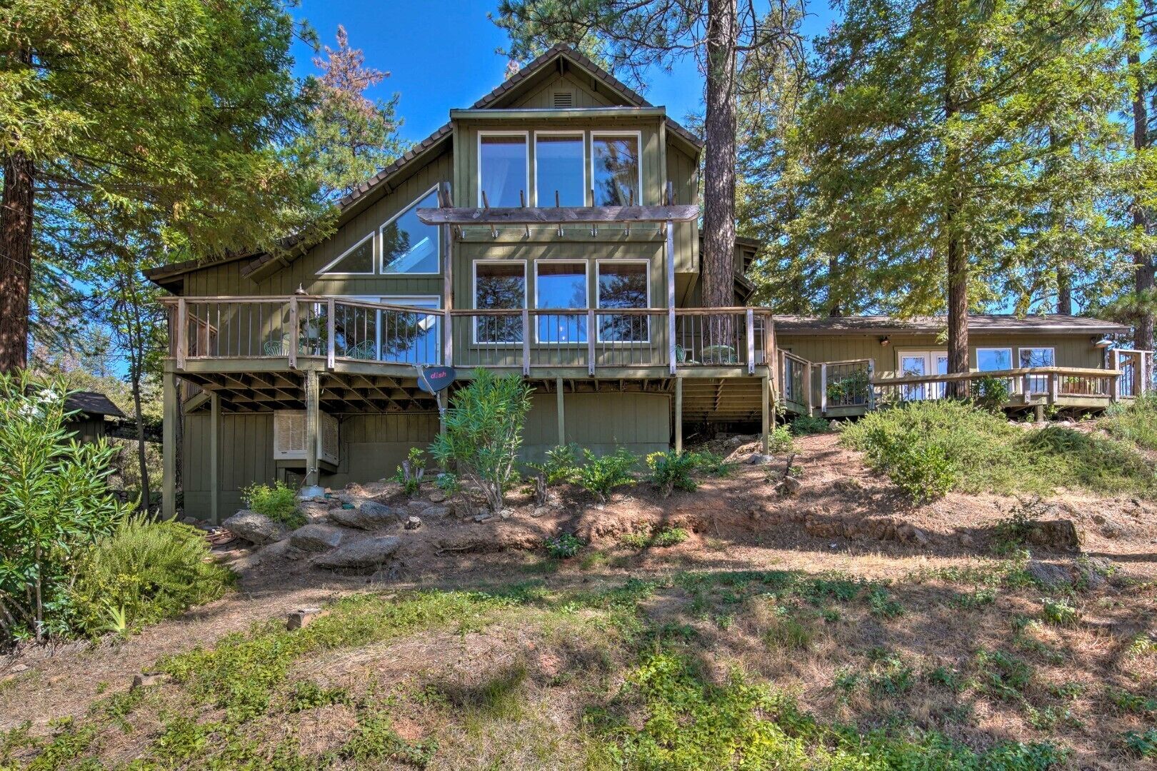 Secluded Mountain Getaway