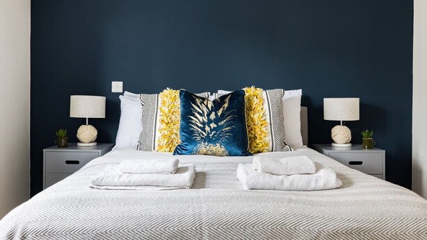 1 bedroom, hypo-allergenic bedding, desk, soundproofing - The Dalston Apartments (London)