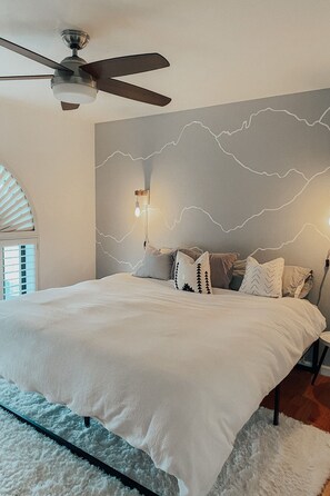 3 soveværelser, skrivebord, gratis Wi-Fi, sengetøj