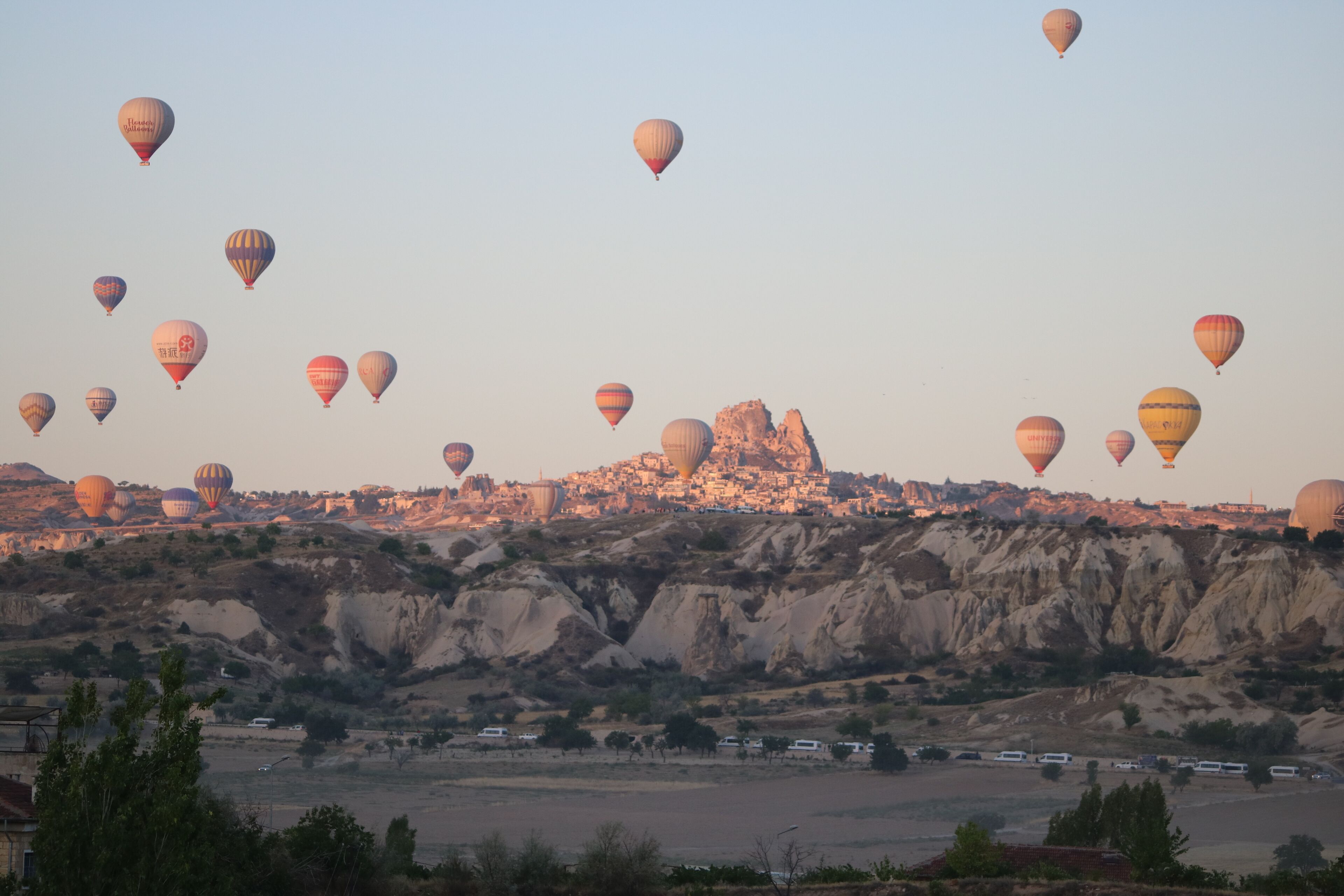 Foto - Underground Cave Suites Hotel