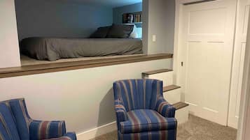2 bedrooms, free WiFi, bed sheets