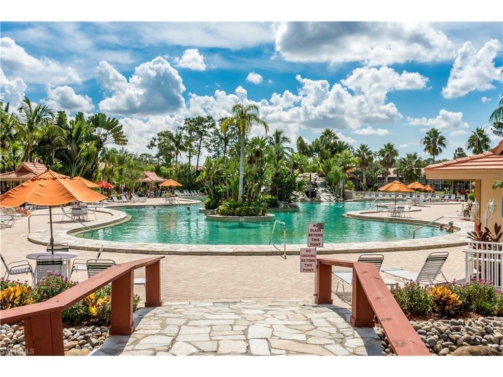 Resort Style with Largest heated Pool in Naples. No Cleaning Fees!!!