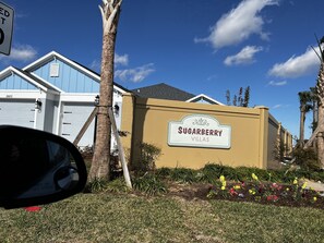 Property grounds - 3/2 Villa in The Villages, FL (The Villages)