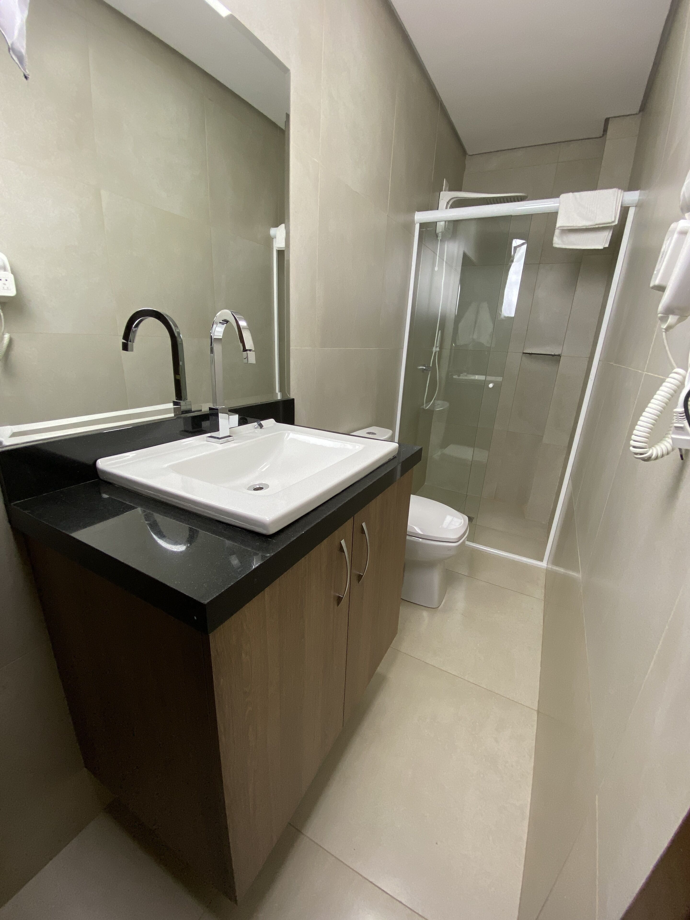 city studio, 1 bedroom | bathroom | shower, hair dryer, towels, toilet paper