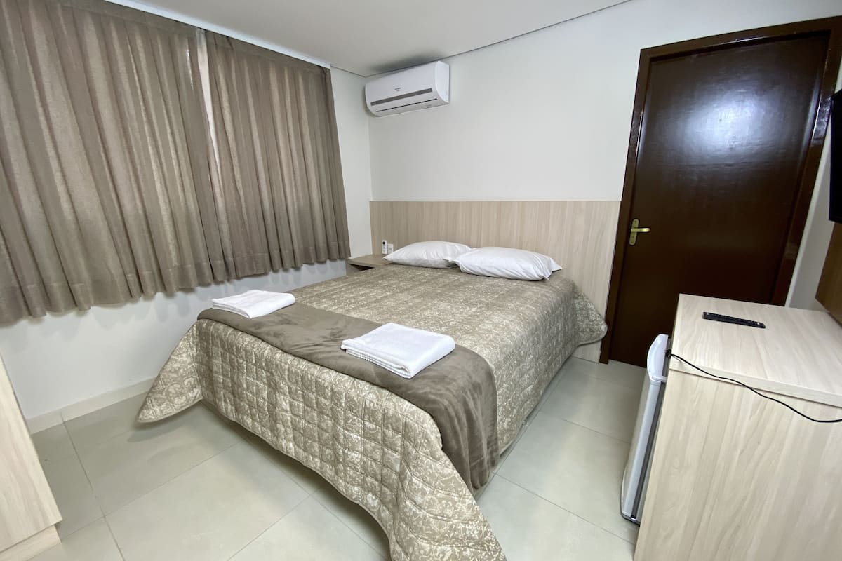 Traditional Room | Free WiFi, bed sheets